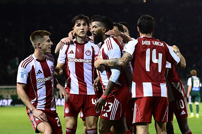 Παναθηναϊκός – Ολυμπιακός 0-2: Εξαιρετικοί οι «ερυθρόλευκοι» στη Λεωφόρο, έμειναν «ζωντανοί» για τον τίτλο!