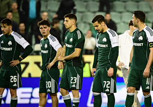 Αποδοκιμασίες από τους οπαδούς του Παναθηναϊκού στη Λεωφόρο μετά την ήττα από τον Ολυμπιακό (vid)