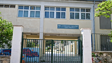 Χαϊδάρι: «Έπεσε με το κεφάλι» – Τι λέει η διευθύντρια του σχολείου της 13χρονης