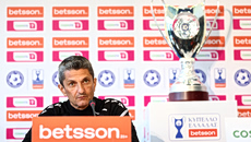 Λουτσέσκου: «Πάνω μας έχει περάσει ένας τυφώνας, είναι δύσκολο αλλά είμαστε εδώ»