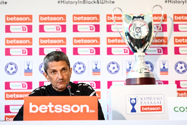 Λουτσέσκου: «Πάνω μας έχει περάσει ένας τυφώνας, είναι δύσκολο αλλά είμαστε εδώ»