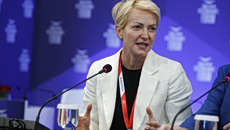 Η Σδούκου αδειάζει εμμέσως τον Γεωργιάδη για την ευρωπαϊκή εισαγγελία – «Έχει ‘αδωνικό’ τρόπο να σχολιάζει»