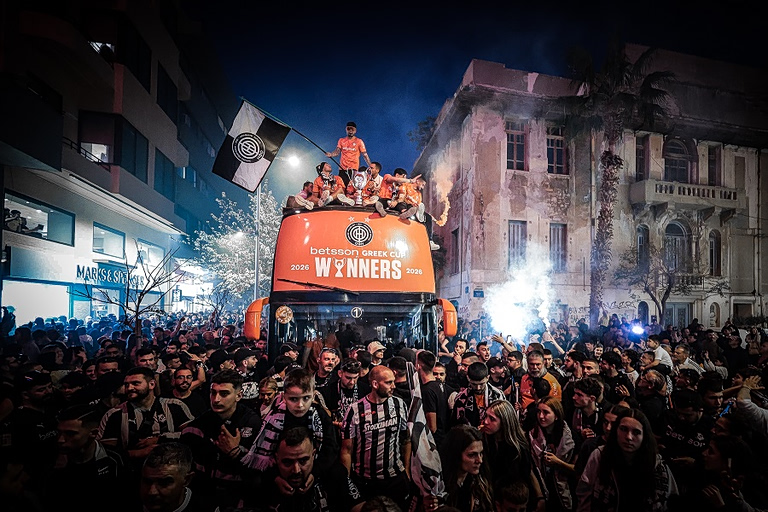 Η ευχάριστη έκπληξη στην παρέλαση του ΟΦΗ και η μεγαλύτερη στήριξη που την αξίζουν οι Κρητικοί