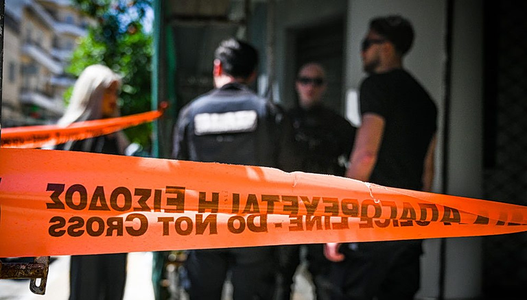 Εκτός κινδύνου οι πέντε τραυματίες από τους πυροβολισμούς του 89χρονου σε ΕΦΚΑ και Πρωτοδικείο