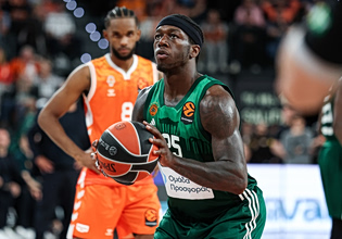 Βαλένθια – Παναθηναϊκός 67-68: «Έσπασε» την έδρα με «καυτό» Ναν και καταλυτικό Χέιζ-Ντέιβις