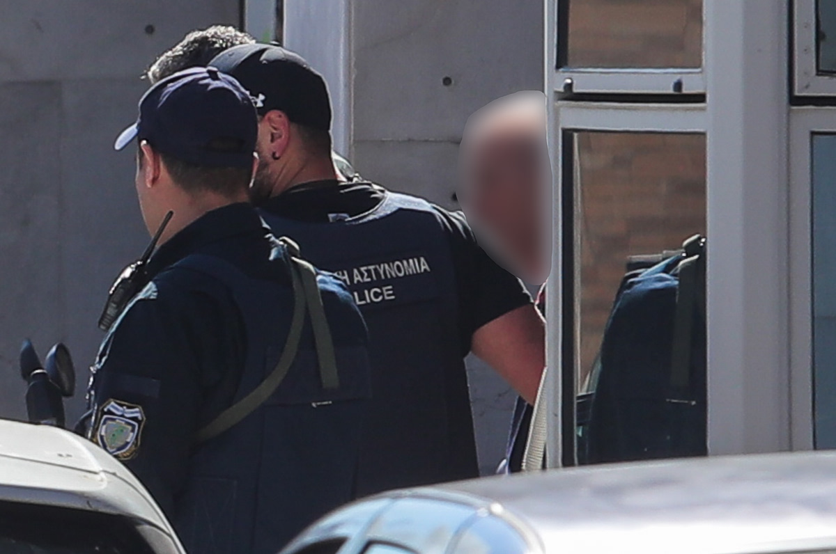 Πήρε προθεσμία ο 89χρονος – Ο διάλογος του με τον εισαγγελέα