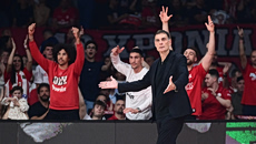 Μπαρτζώκας: «Αν χάσουμε από την ελλιπή Μονακό, θα με κρεμάσουν στο Δημαρχείο του Πειραιά»