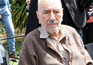 Δημήτρης Καλλιβωκάς: «Ψάχνω τρόπο να φύγω απ’ τη ζωή»