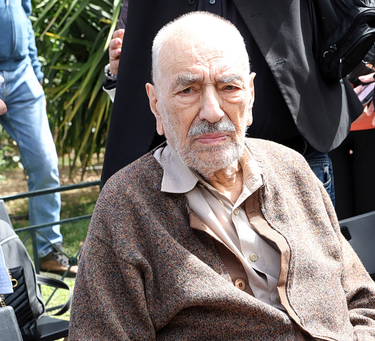 Δημήτρης Καλλιβωκάς: «Ψάχνω τρόπο να φύγω από τη ζωή»