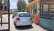 Έφτασε στα δικαστήρια ο 89χρονος – Αντιμέτωπος με τρία κακουργήματα – Η υπερασπιστική γραμμή του