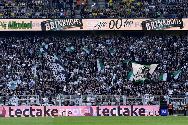 Διαμαρτυρία-έπος από τους οπαδούς της Γκλάντμπαχ: «Να μην αγοράσει κανείς λουκάνικα και μπύρες»