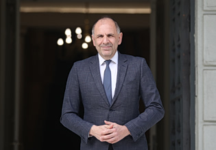 Γεραπετρίτης από Λιβύη: Προχωρήσουμε σε συζητήσεις για την οριοθέτηση υφαλοκρηπίδας και ΑΟΖ