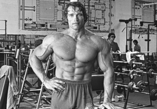 Πατέρας, μέντορας, είδωλο – Ο γιος του Άρνολντ Σβαρτσενέγκερ για τον ήρωα του