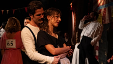 «Σκοτώνουν τα άλογα όταν γεράσουν»: 8 επιπλέον παραστάσεις στο θέατρο Εν Αθήναις