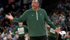 Τέλος ο Ντοκ Ρίβερς από τους Μπακς