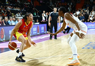 Μερσίν – Αθηναϊκός 75-77: Νίκησε, αλλά δεν κάλυψε τη διαφορά κι έχασε το τρόπαιο… (vid)