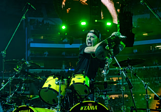 Οι Metallica έρχονται στην Αθήνα και η COSMOTE TELEKOM σου δίνει το «κλειδί» για το sold out live στο ΟΑΚΑ!