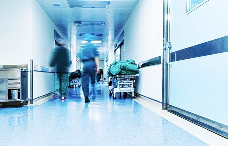 Κρήτη: Ένας 93χρονος οδηγός παραβίασε ΣΤΟΠ και συγκρούστηκε με μηχανή – Στην εντατική ο ανήλικος οδηγός