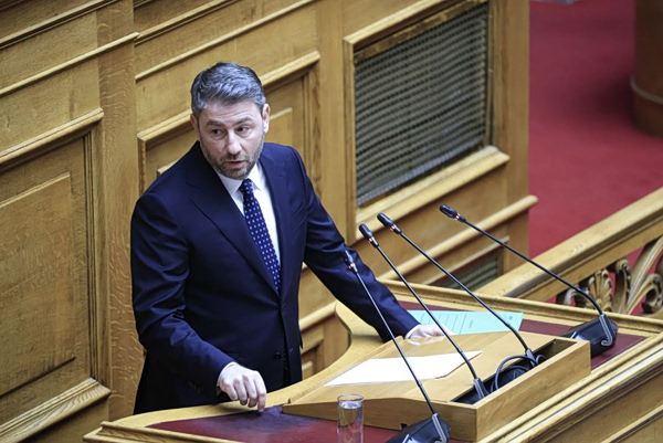 Ανδουλάκης προς ΝΔ: «Είστε ένα σύστημα εξουσίας αδίστακτο- Εκλογές να τελειώνουμε»