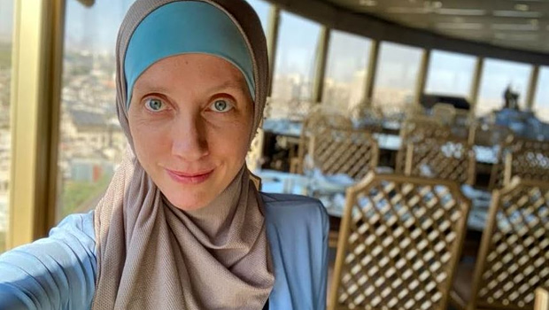 Ιράκ: Ελεύθερη η αμερικανίδα δημοσιογράφος Σέλι Κίτελσον