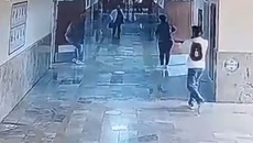 Τουρκία: Βίντεο από τη στιγμή που ένοπλος εισβάλλει σε λύκειο και ανοίγει πυρ