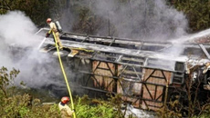 Ισημερινός: Τουλάχιστον 14 νεκροί σε τροχαίο με λεωφορείο – Στους 29 οι τραυματίες