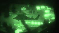 Η στιγμή του ρεσάλτου των Αμερικανών πεζοναυτών σε ιρανικό πλοίο – Βίντεο από την επίθεση