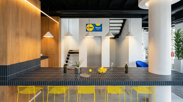 Lidl House Athens: Ένας κόμβος σύμπραξης που μετατρέπει το φαγητό από ατομική ανάγκη σε συλλογική εμπειρία