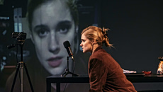 «Girls & Boys» με τη Νατάσα Εξηνταβελώνη: Για δεύτερη χρονιά στην Αθήνα