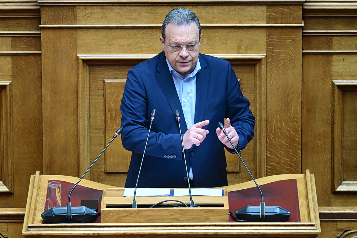 Φάμελλος: Είναι κυβέρνηση υποδίκων και Κοινοβουλευτική Ομάδα υποδίκων – Να φύγει το συντομότερο