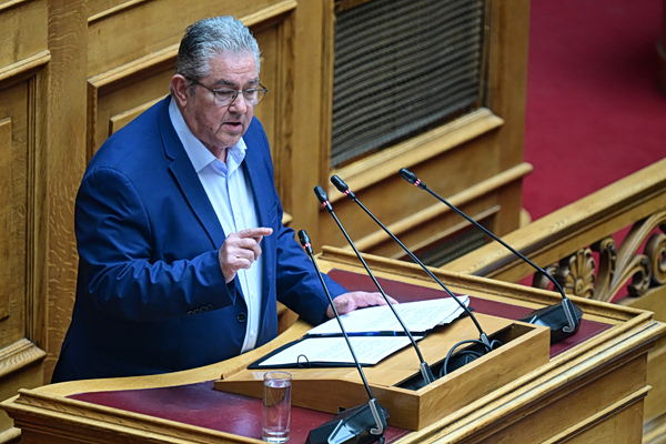 Κουτσούμπας: Άλλο να υπηρετείς τον λαό και άλλο να ταΐζεις τρωκτικά, να συντηρείς τη σαπίλα του συστήματος