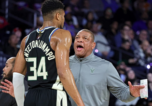 Ξέσπασμα του Ντοκ Ρίβερς για τον Γιάννη – Το «καρφί» στον Σαμς Σαράνια