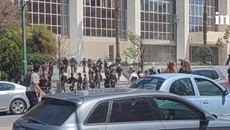 Ένταση στο Εφετείο μετά την αθώωση Ρωμανού – Δακρυγόνα από την ΕΛ.ΑΣ.