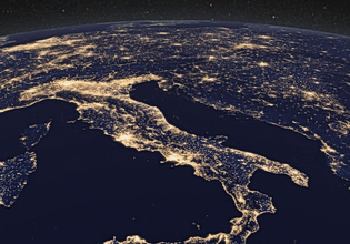 H Γη γίνεται όλο και φωτεινότερη τις νύχτες – Η Ευρώπη όμως σκοτείνιασε