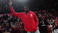 Με 11 ο Ολυμπιακός εναντίον της Χάποελ – Μέσα ο Φαλ