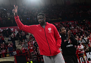 Με 11 ο Ολυμπιακός εναντίον της Χάποελ – Μέσα ο Φαλ