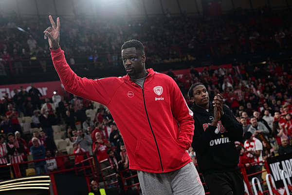 Με 11 ο Ολυμπιακός εναντίον της Χάποελ – Μέσα ο Φαλ