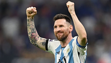 Ο Μέσι αγοράζει την Κορνεγιά και ανοίγει νέο κεφάλαιο στο ευρωπαϊκό ποδόσφαιρο