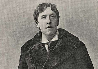 «Ένας αλκοολικός και ένας άχρηστος» – O Όσκαρ Ουάιλντ και ο σκανδαλώδης αδερφός του