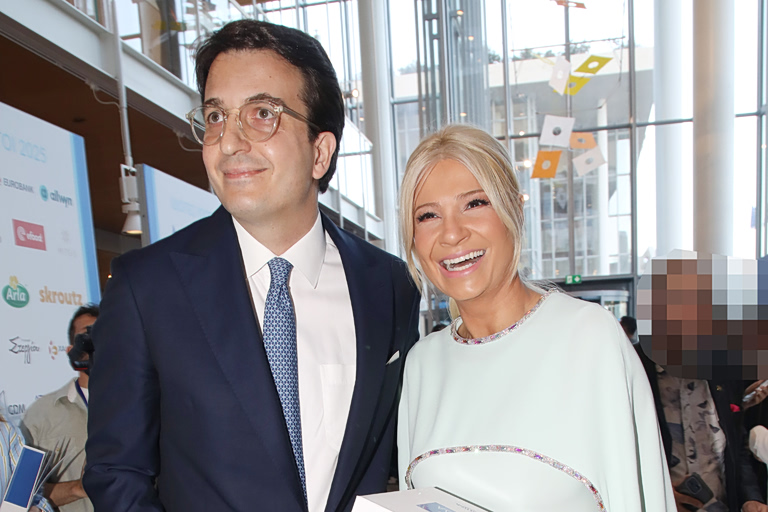 Η Φαίη Σκορδά για τον σύντροφό της - «Έγινε ντόρος χθες, αλλά και πέρυσι μαζί ήμασταν εκεί»