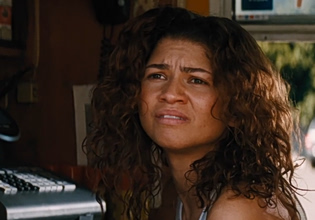 Euphoria, τρίτη σεζόν – «Bρώμικη, απελπισμένη και σίγουρα δεν άξιζε την αναμονή»