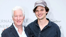 «Η συμβουλή του πατέρα μου» – Τα καθημερινά τηλεφωνήματα του 26χρονου Χόμερ με τον Ρίτσαρντ Γκιρ