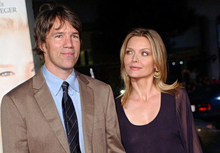 Μισέλ Φάιφερ και Ντέιβιντ Ε. Κέλι – «Ήμουν υπερπροστατευτική μητέρα με τα δύο παιδιά μου»