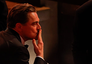 Ο Λεονάρντο Ντι Κάπριο δεν είναι πλέον το πρόσωπο της στιγμής -κι αυτό τον κάνει καλύτερο ηθοποιό