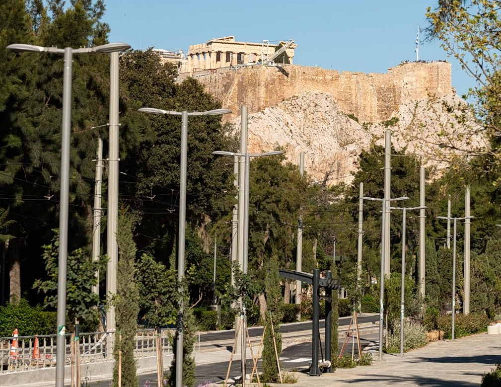 Κόντρα Μενδώνη – Δούκα για τη Βασιλίσσης Σοφίας: «Πολέμησε το έργο ο δήμαρχος», «η υπουργός έχει επιλεκτική μνήμη»