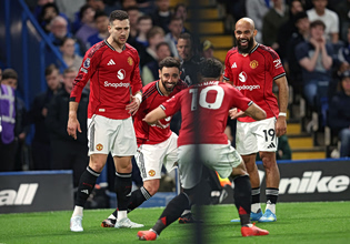 Τσέλσι – Μάντσεστερ Γιουνάιτεντ 0-1: Έφυγε με το διπλό και κουνάει… σεντόνι