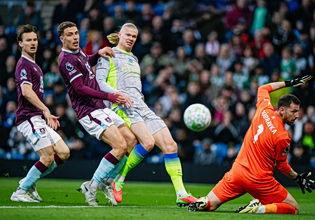 Mπέρνλι – Μάντσεστερ Σίτι 0-1: Στην κορυφή με Χάαλαντ