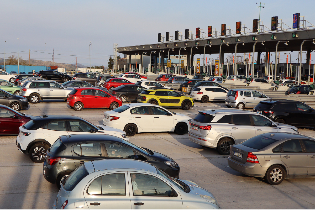 Επιστρέφουν οι εκδρομείς του Πάσχα – Πού υπάρχουν προβλήματα