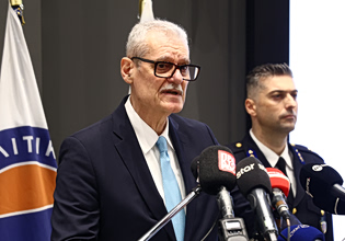 Τουρνάς: Όλοι μαζί θα δώσουμε τον αγώνα και το φετινό καλοκαίρι – Η τελετή παράδοσης-παραλαβής στο υπουργείο Πολιτικής Προστασίας