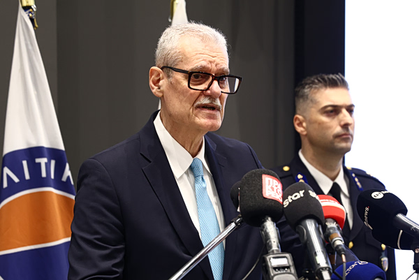 Τουρνάς: Όλοι μαζί θα δώσουμε τον αγώνα και το φετινό καλοκαίρι – Η τελετή παράδοσης-παραλαβής στο υπουργείο Πολιτικής Προστασίας